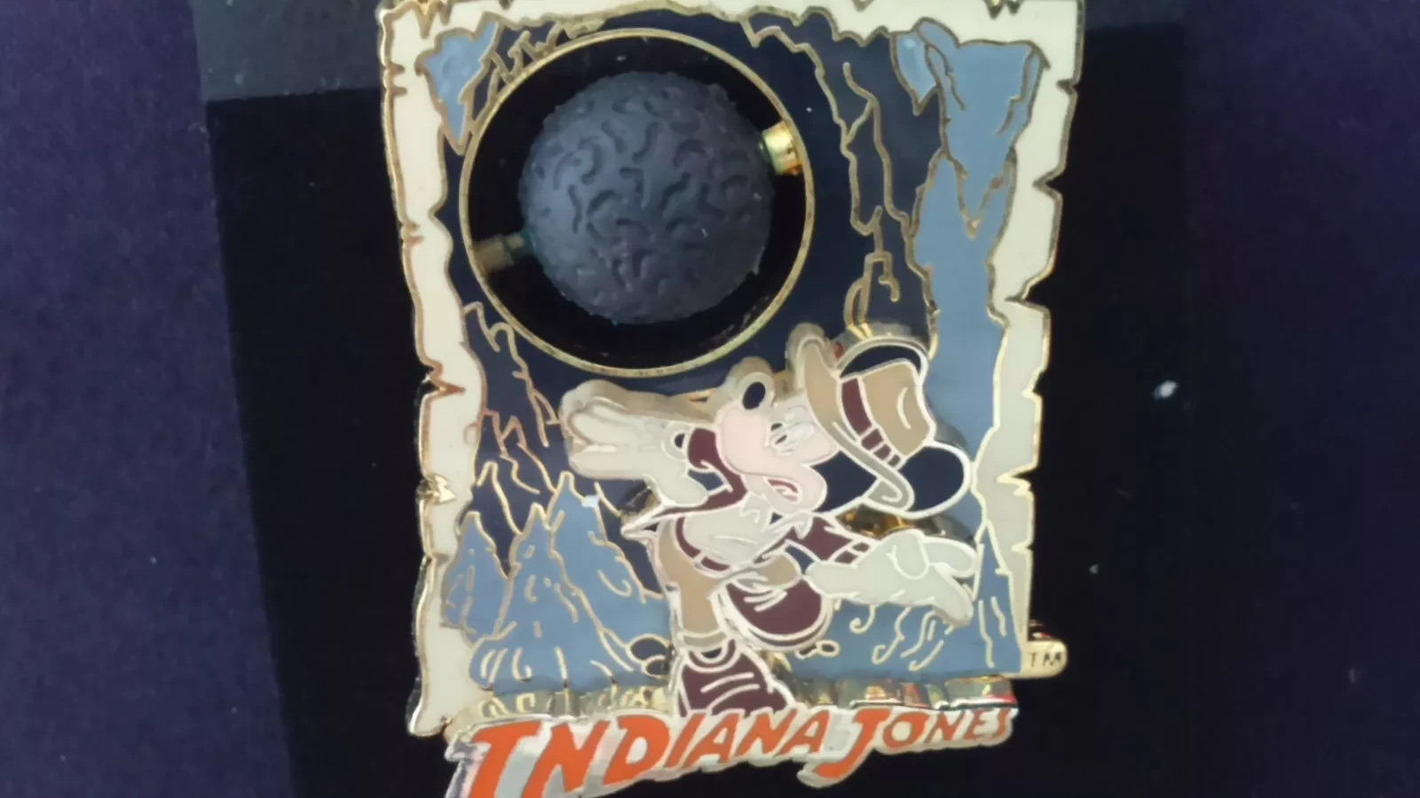 Rare Pins Disney Disneyland Paris : attraction Indiana Jones